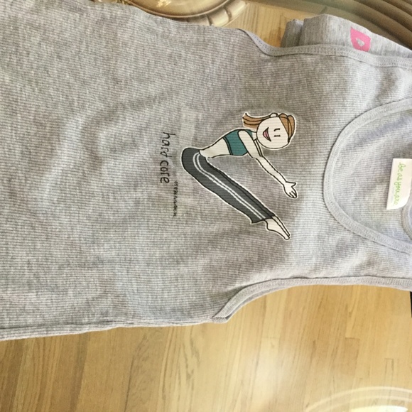 College fun active wear - Picture 7 of 16